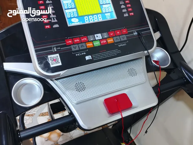 جهاز جري مستعمل قليل جداً جداً ماركة HOUSE GYM