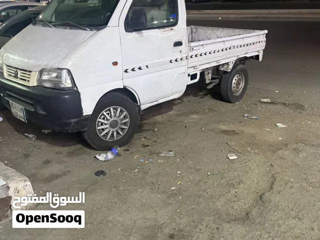 دباب ونيت لتحميل العفش ونقل اي اغراض داخل الرياض