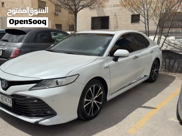 2018 تويوتا كامري Lumiere HEV