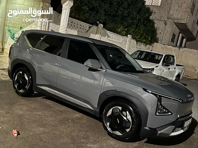 سيارة kia ev5 suv الكهربائية بالكامل موديل 2024 رقم التوصل في وصف الإعلان