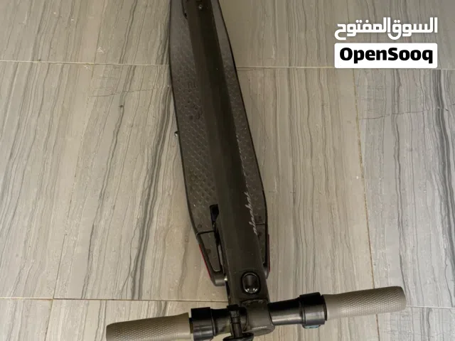 سكوتر كهربائي ninebot