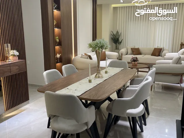 شقه للبيع كاش فقط