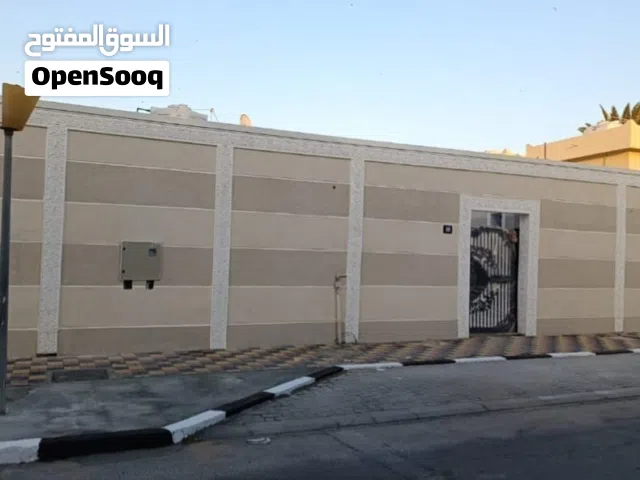 2000 ft² More than 6 bedrooms Townhouse for Sale in Sharjah Maysaloon