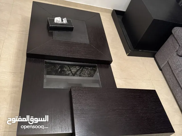 طاولة وسط لغرفة الضيوف او الجلوس