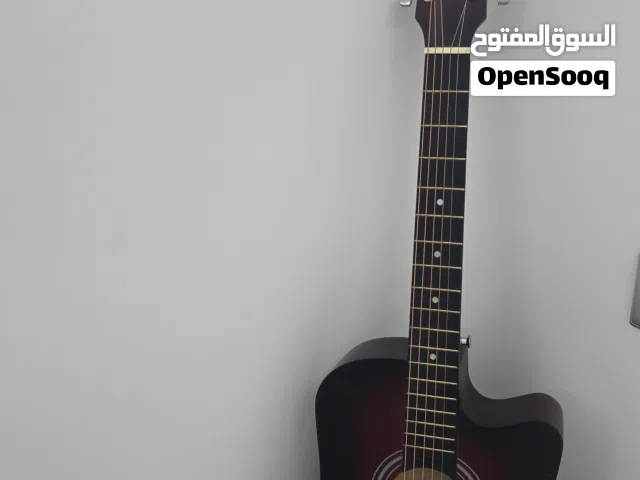 جيتار نظيف للبيع