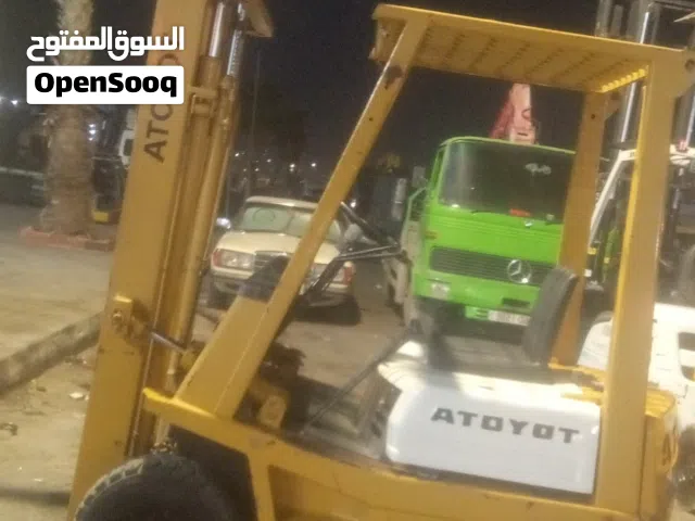 رافع شوكيه نوع تويوتا طل ونص بنزين فحص كامل للبيع