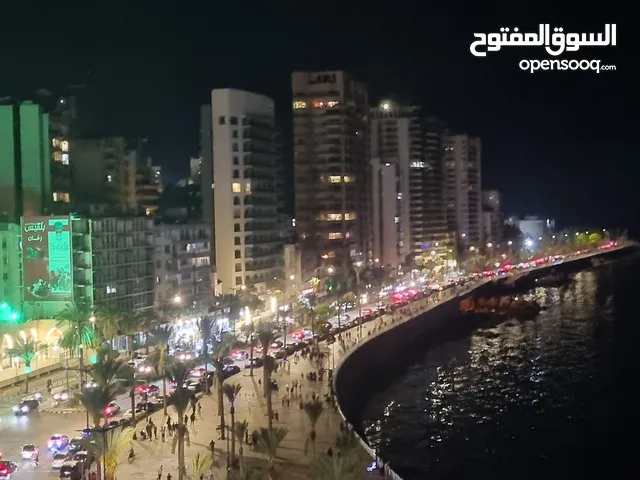 شقة لقطة بالحمرا للبيع