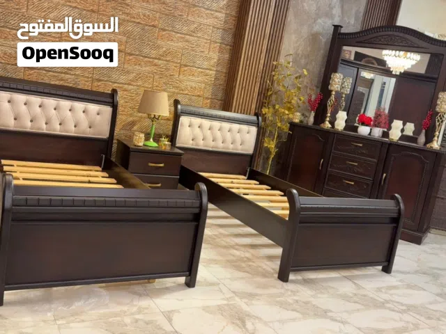 غرفة نوم شباب  فخمه جداً ، خشب لاتيه 18بالكامل خزانه عمق 60-سم ، تقسيمه داخليه مميزه ، استعمال ب