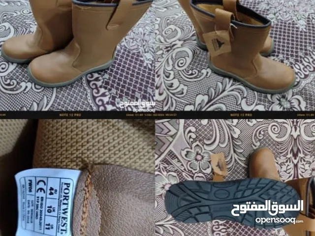 44 Slippers & Flip flops in Tripoli