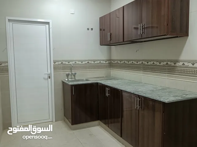 120 m2 2 Bedrooms Apartments for Rent in Muscat Al Khoud