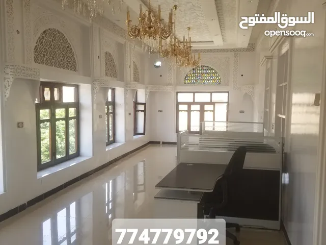 30 m2 5 Bedrooms Apartments for Rent in Sana'a Bi'r Ash Shaif