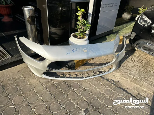 للبيع: اكصدام أمامي مرسيدس A200 موديل 2021