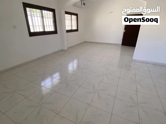 فيلا مصينة بالكامل في المرقاب 5 غرف