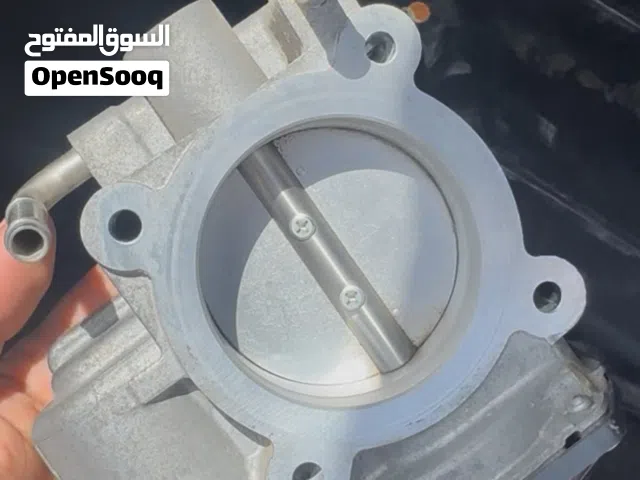 الثروتل لكزس is200t 2017