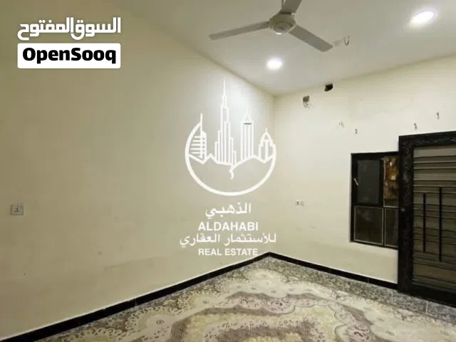 200 m2 2 Bedrooms Townhouse for Rent in Basra Hakemeia