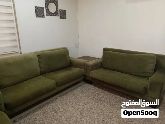 طقم كنب "بستاشيو فرنسي" ملكي - خشب سويد وتصميم مودرن فخم سعر قابل ل تفاوض