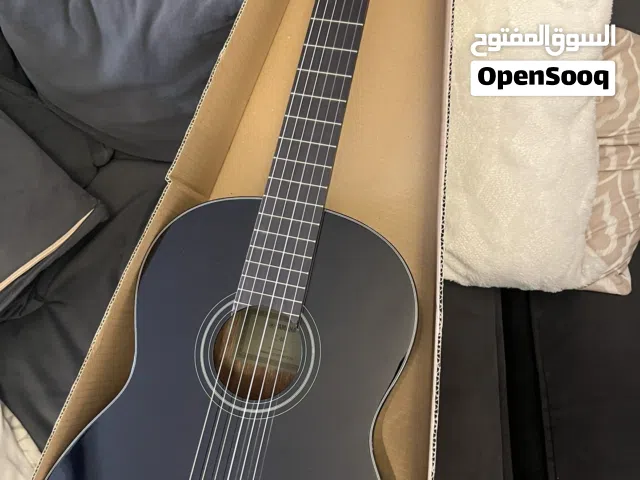 غيتار جديد للبيع