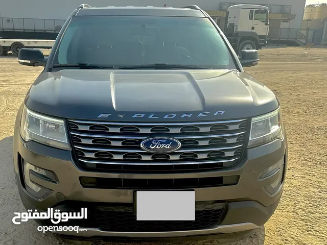 Used Ford Explorer in Farwaniya