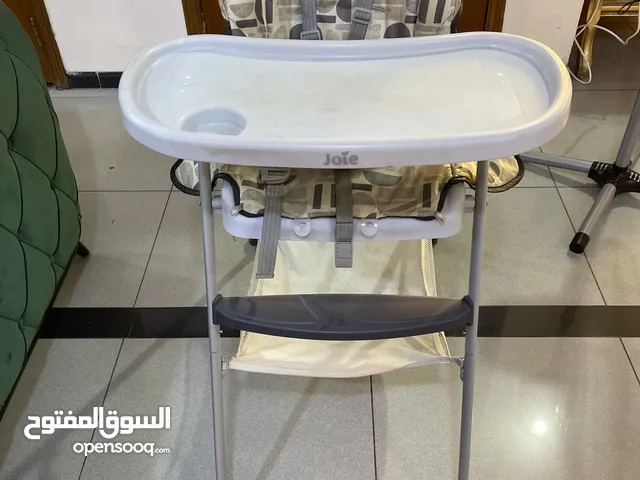 مقعد كرسي متحرك اطفال ( ماركة جوي joie )