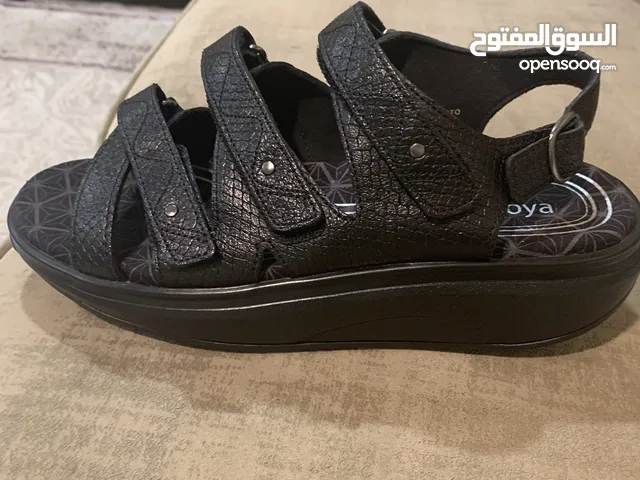 Black Sandals in Farwaniya