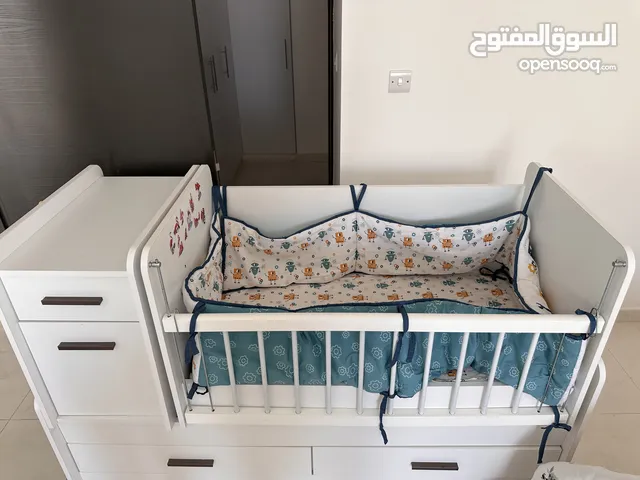 Kids Bed (crib)
