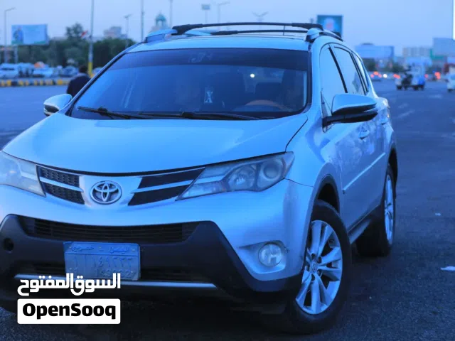 2015 تويوتا راف فور Limited