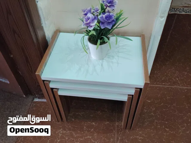طقم كورنار +طاوله +طاوله شاشه زجاج سوكوريت