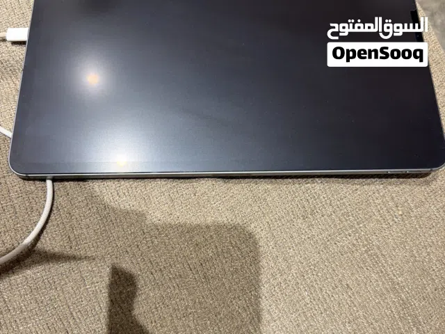ايباد برو الجيل الرابع 12,9 inch   المعالج M1
