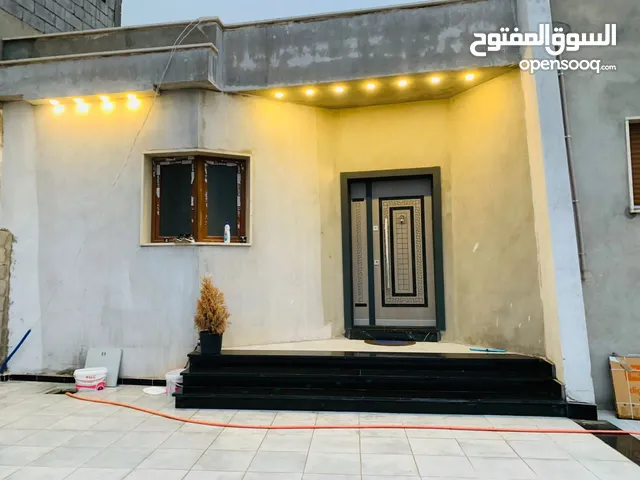 178 m2 3 Bedrooms Townhouse for Sale in Tripoli Souq Al-Juma'a