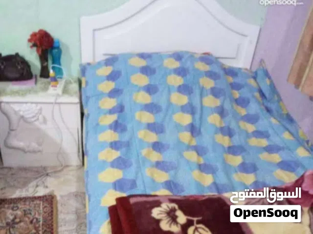 سرير خشب كويتي