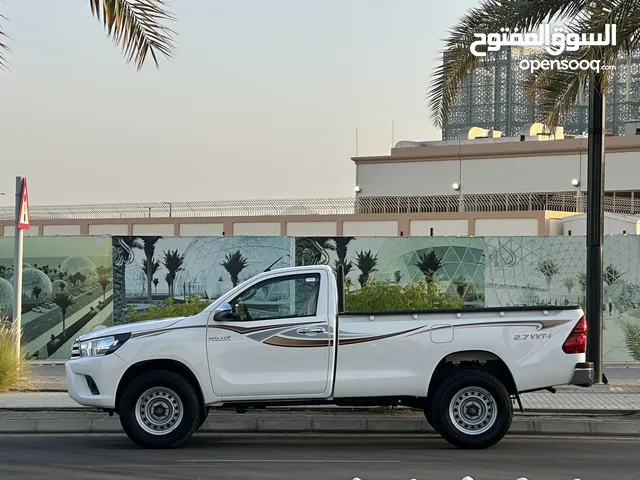 Used Toyota Hilux in Muscat