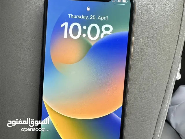 Apple iPhone XS 64 GB in Al Dhahirah