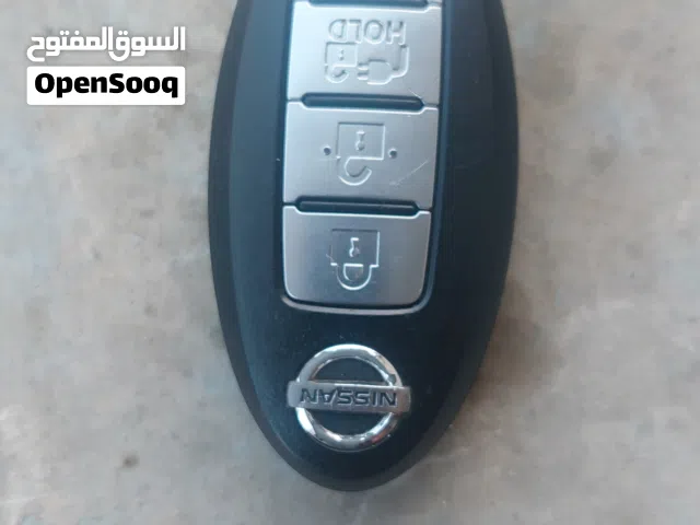مفتاح سيارة ليف نيسان 2014 للبيع