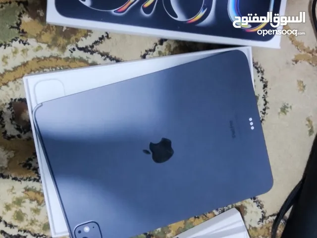 ايباد برو 2024 او قلم apple pro