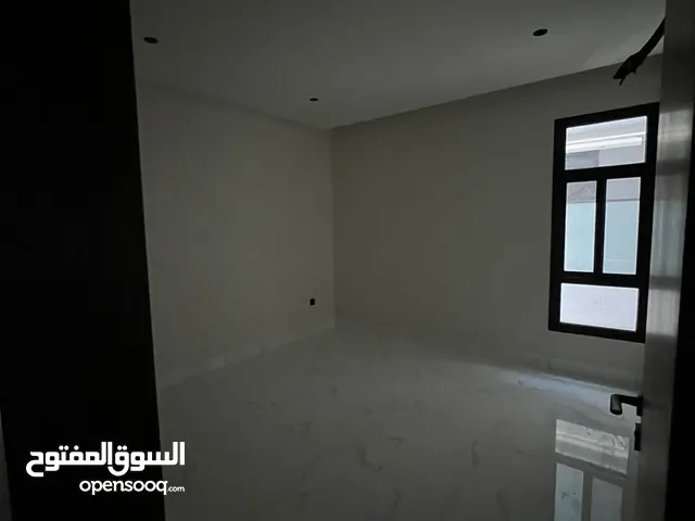 155 m2 3 Bedrooms Apartments for Rent in Al Khobar Al Hamra