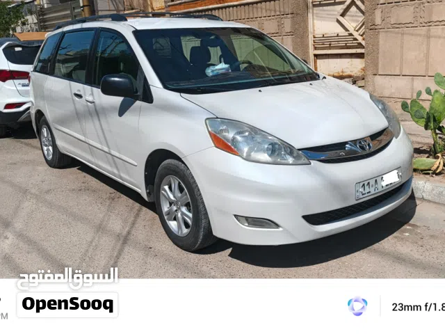 2007 Toyota Sienna XLE