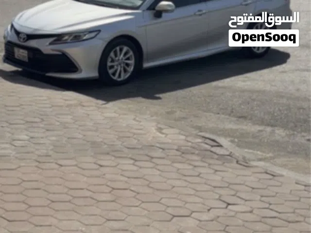 2024 تويوتا كامري LE
