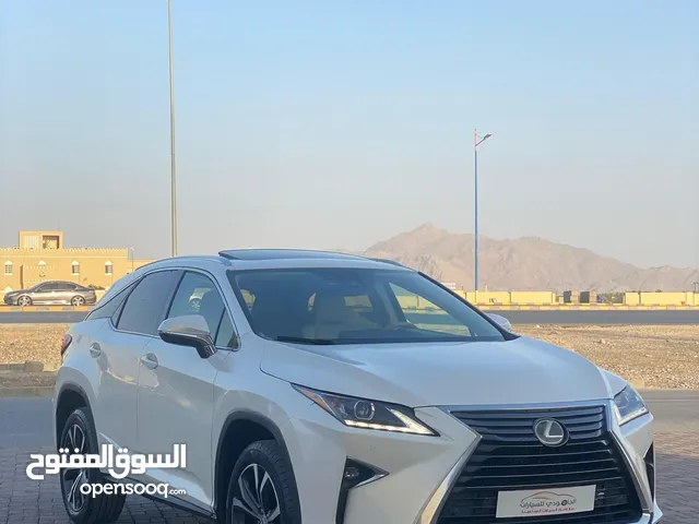 Lexus RX 2017 in Al Dakhiliya