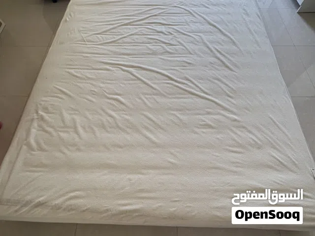 IKEA mattress with protector 180*200