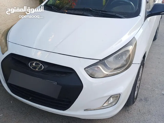 هونداي اكسنت موديل 2012مالك اولمن الحرة بنزين اصلي