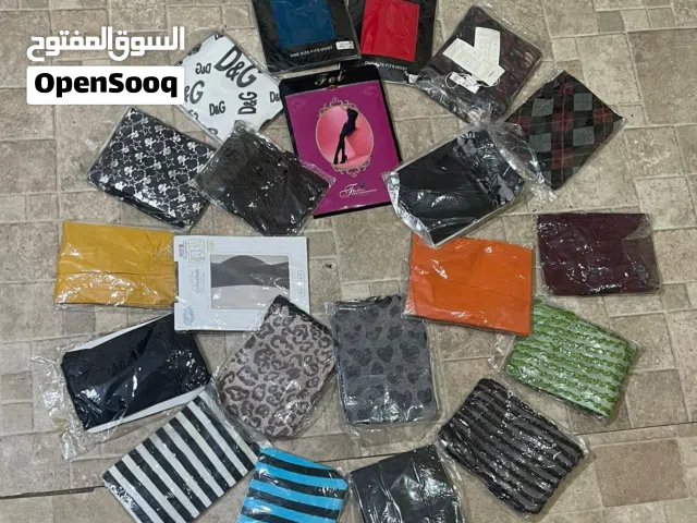 ليجنزات أطفال الوان مختلفه سعر الحبه 100فلس شرط تشترى الكميه كلها