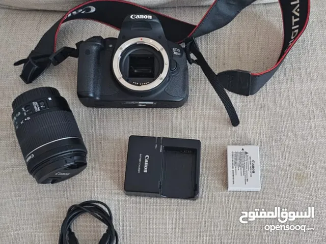 Canon EOS 700D DSLR Camera with 18-55mm IS STM lens