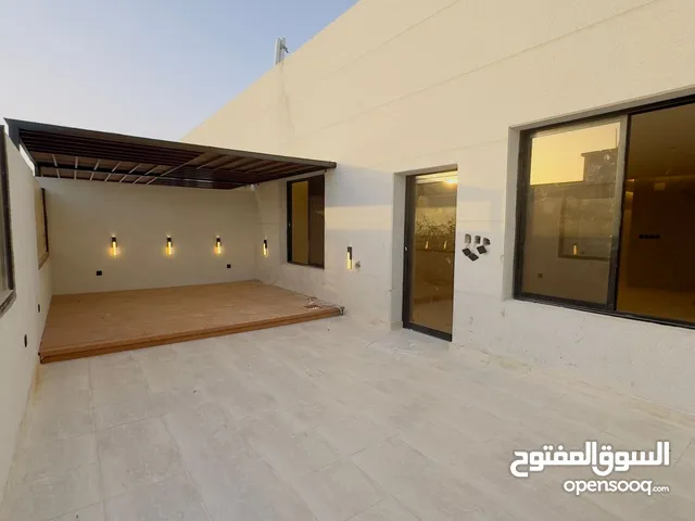 210 m2 4 Bedrooms Apartments for Sale in Jeddah As Salamah