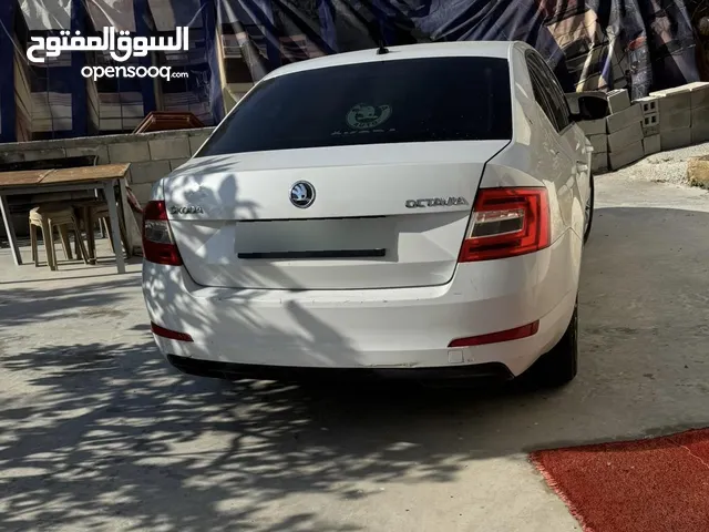 سكودة اكتافيا 2014
