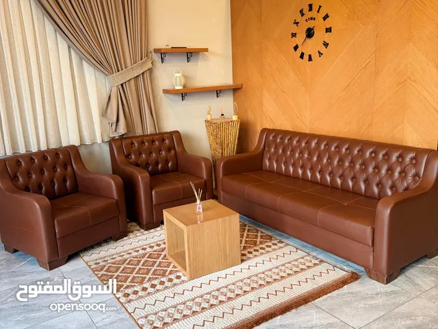 طقم اثاث مكتبي