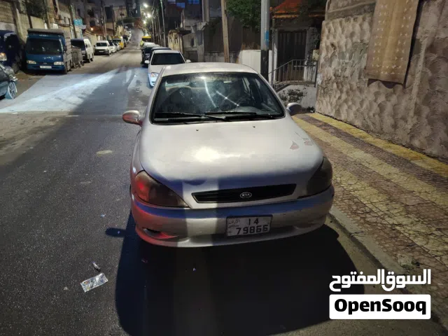Kia Rio 2001 تحتاج القليل من الصيانة بسعر 2000 دينار قابل للتفاوض