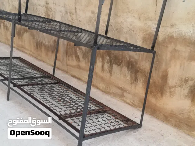 طاولة خضار للبيع عدد 2 ثلث طوابق العرض متر وطول ثلاث متر