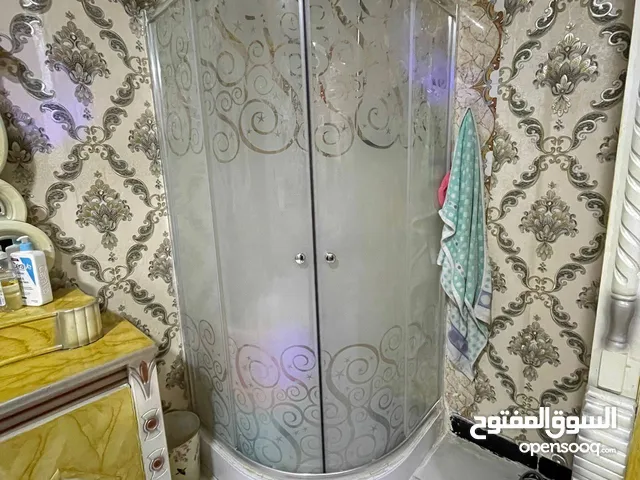 حمام شاور زجاج