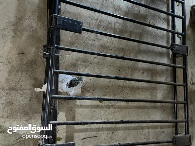 حمالة سقف لاند كروز جديدة مع قطعها كلها غير مستخدمة جديدة وكالهه وكالهه سعر البلاش بلاقيش زي السعر