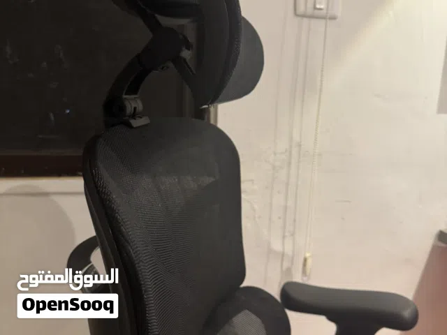 كرسي مكتب مريح جداً